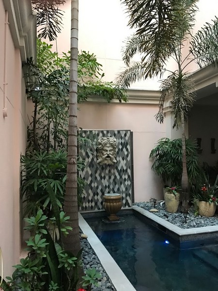 group vacation apartment rentals miami