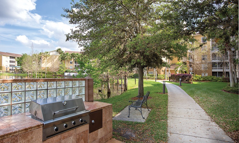 group vacation apartment rentals miami